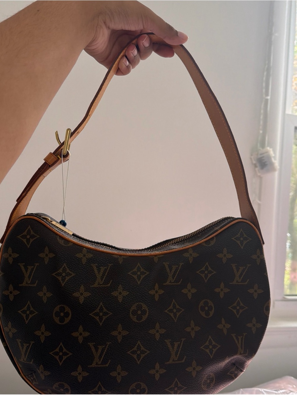 LOUIS VUITTON LV Monogram Croissant MM Shoulder Bag FL1012